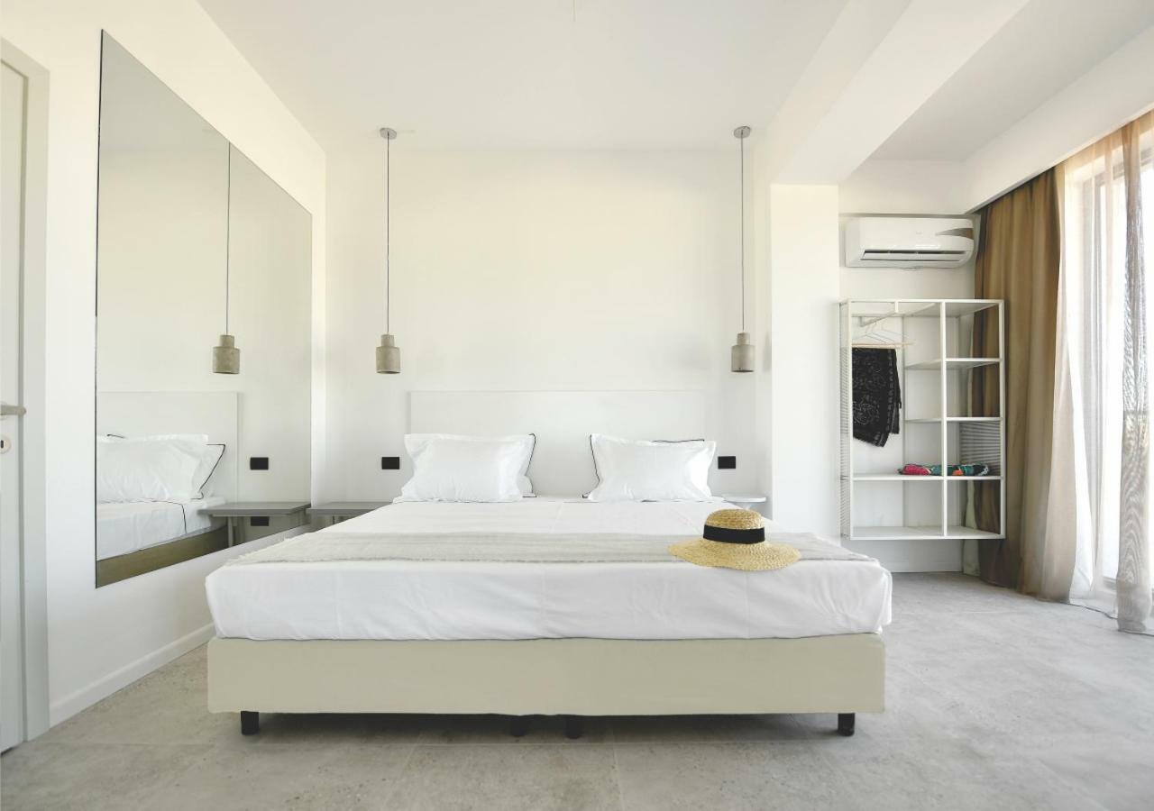 Lemon Cliff Luxury B&B Mamaia Eksteriør billede