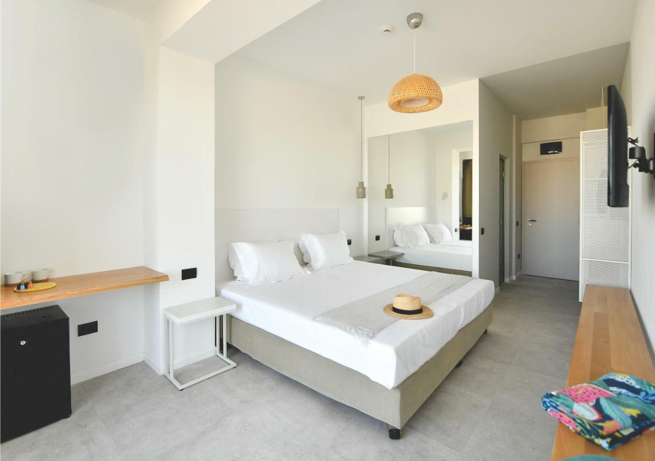 Lemon Cliff Luxury B&B Mamaia Eksteriør billede