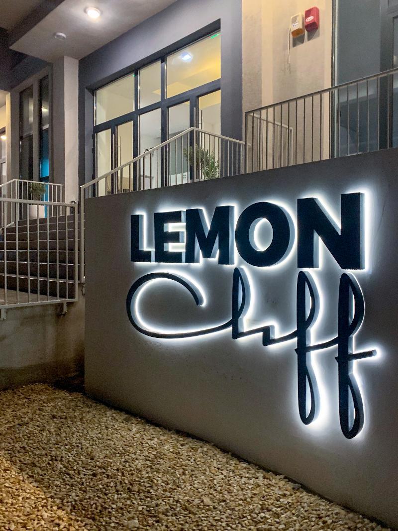 Lemon Cliff Luxury B&B Mamaia Eksteriør billede