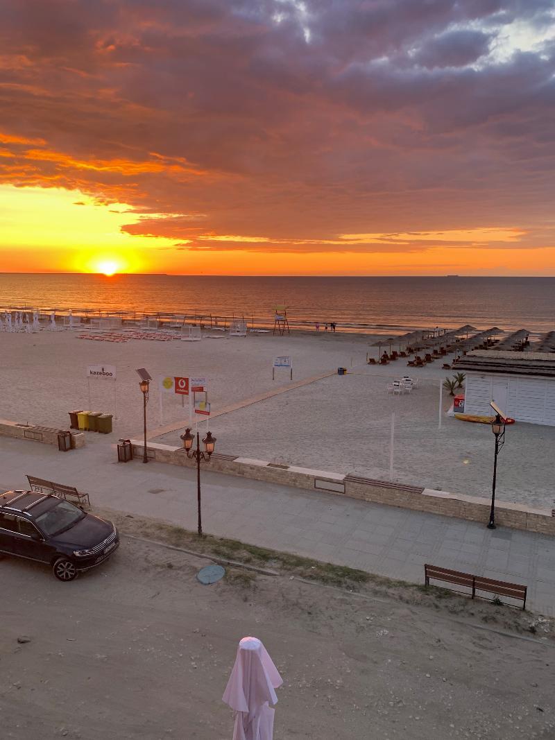Lemon Cliff Luxury B&B Mamaia Eksteriør billede