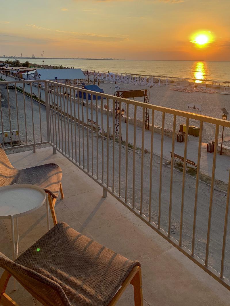 Lemon Cliff Luxury B&B Mamaia Eksteriør billede